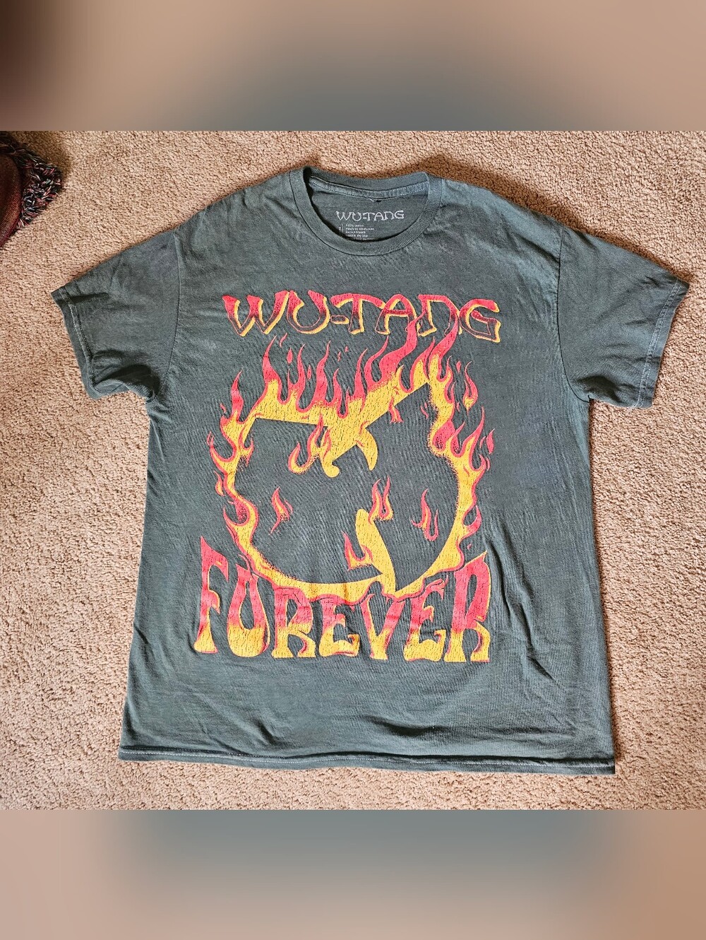 Wu-Tang Clan Shirt Mens Medium Staten Island Forever Protect Ya Neck T-shirt.